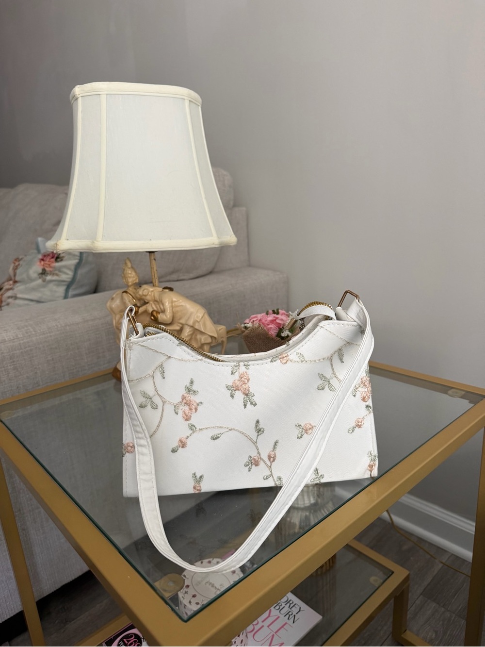White Floral Embroidered Shoulder Bag